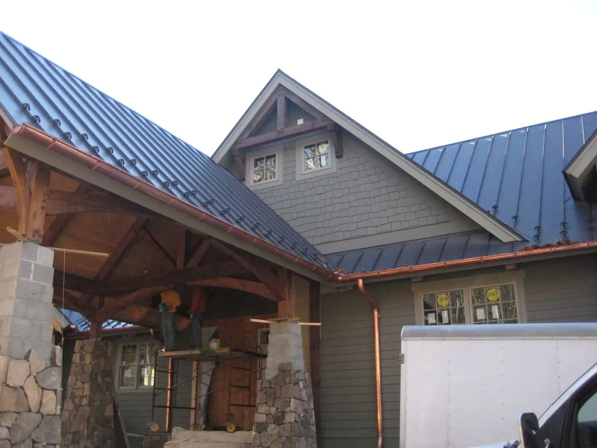 Craftsman Roofing team delivering quality roofing work in North Lakes
